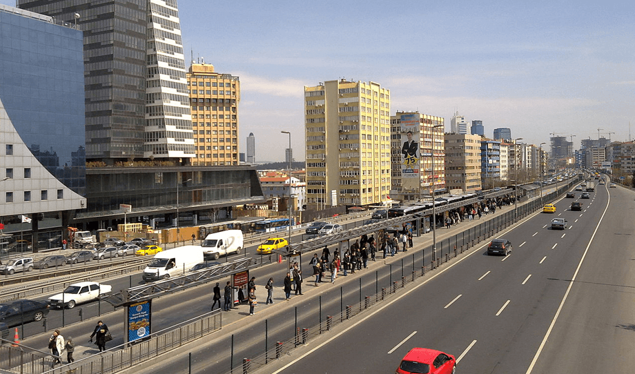 İstanbul Mecidiyekoy Square